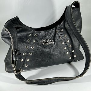Harley-Davidson Leather Handbag in classic design that can go from bike to date.